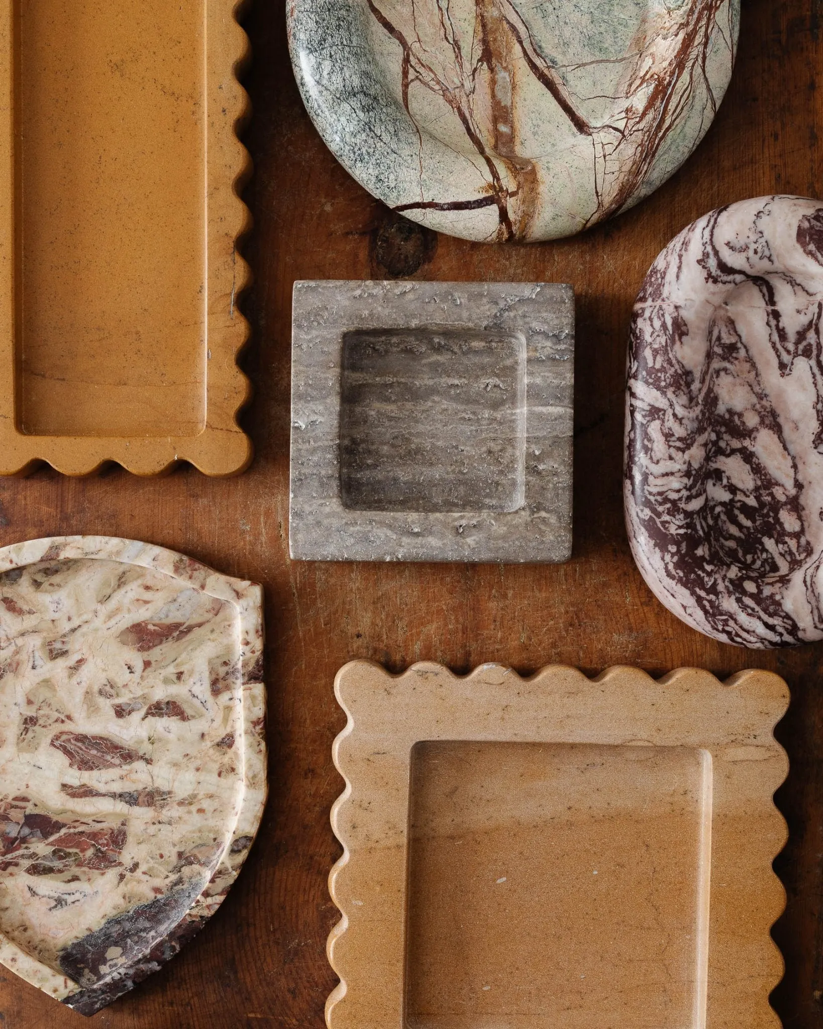 Arched Marble Crest Tray