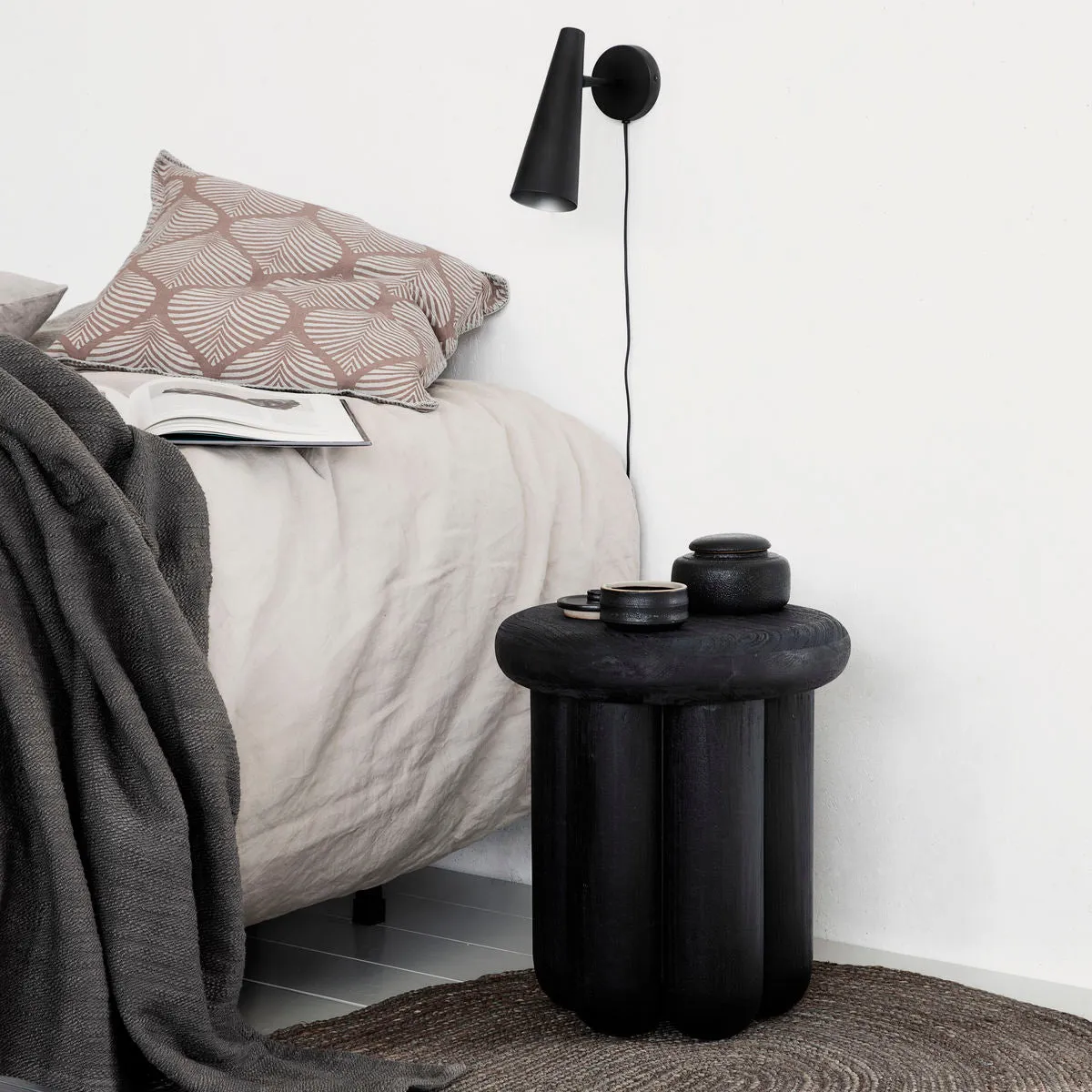 Black Mango Wood Side Table - Phant - House Doctor