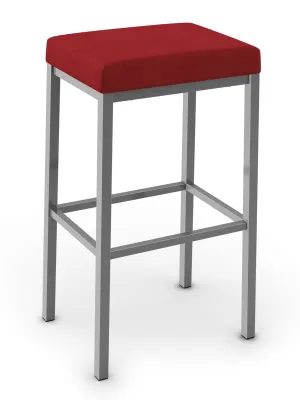 Bradley Stool