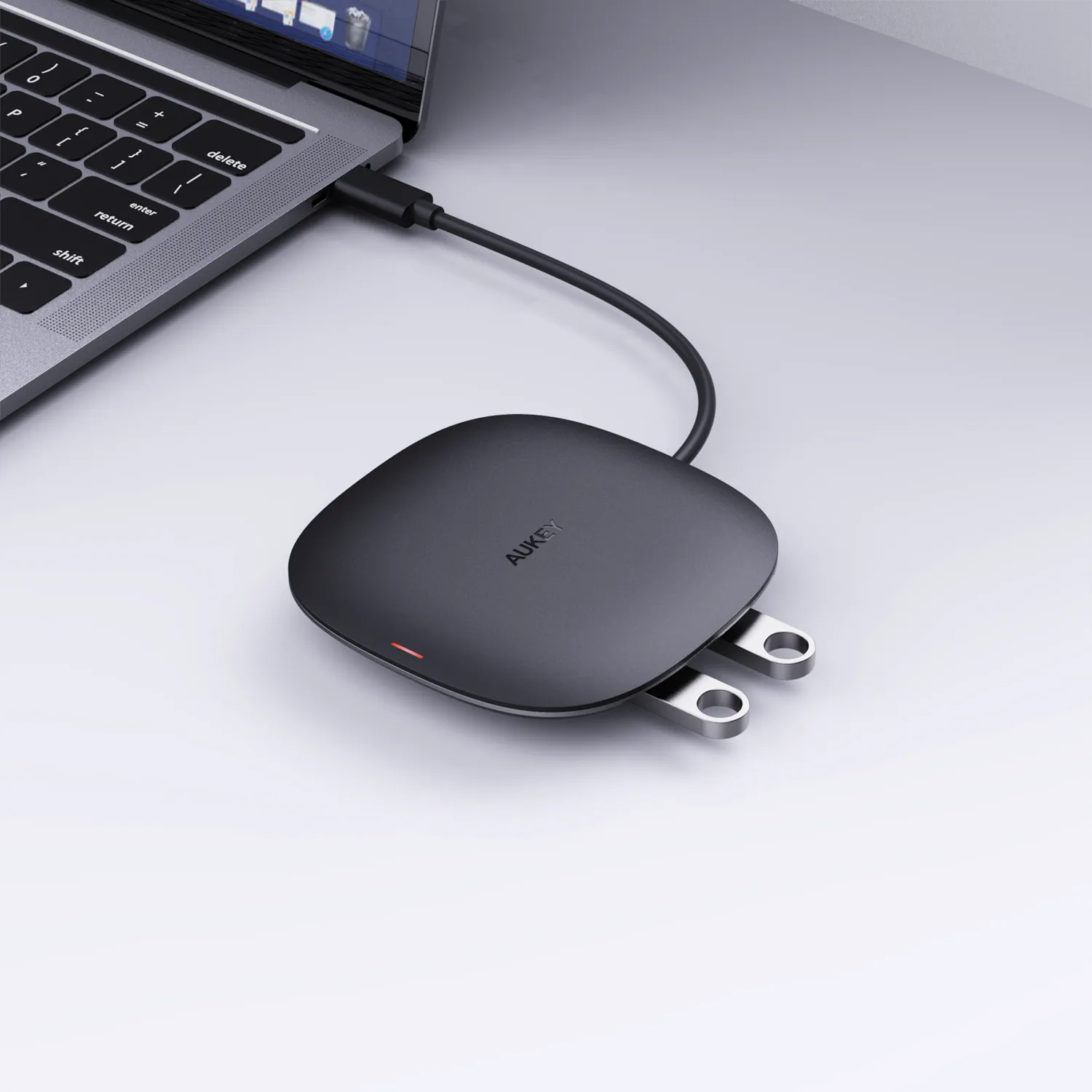 CB-C70 5-in-1 Unity Wireless Charging USB-C Hub