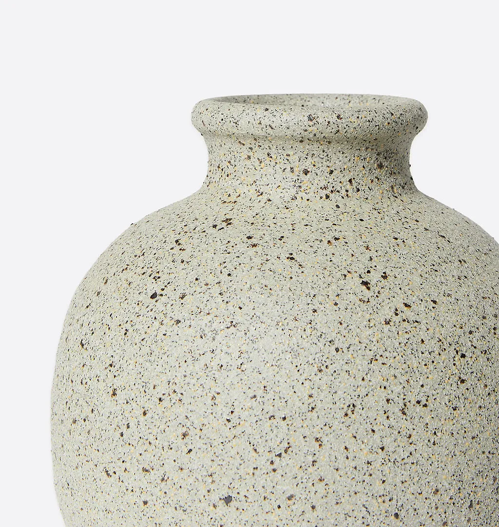 Cinzia Vase