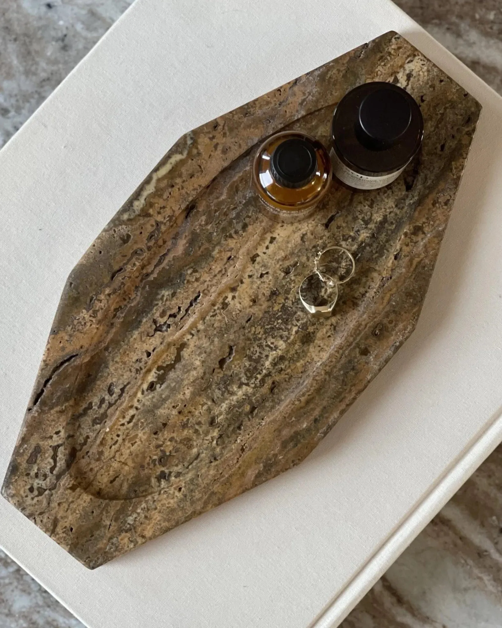 Fig Stone Tray in Nutmeg