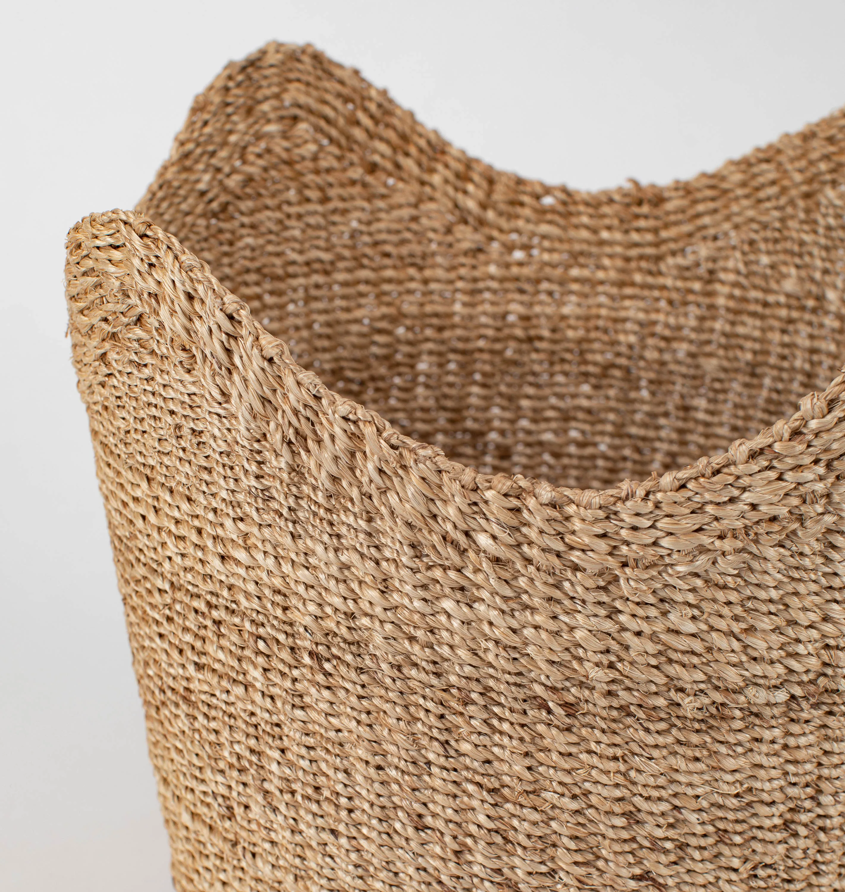 Handwoven Scallop Basket