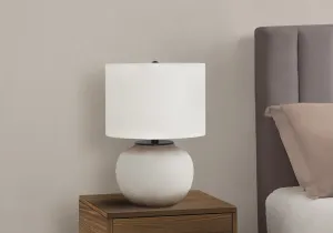 Ivory Glow: Modern Cream Ceramic Table Lamp with 21"H Lighting