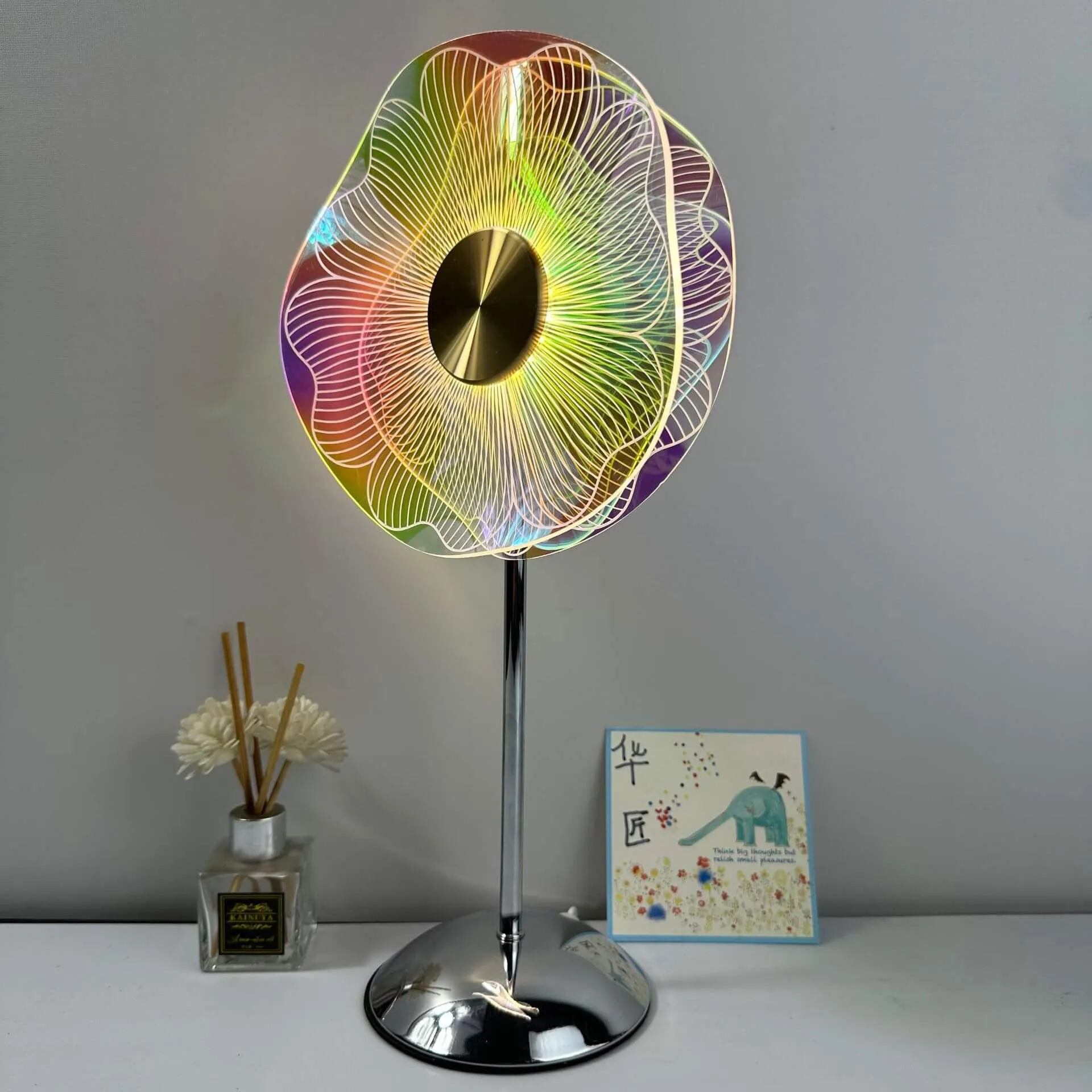 Modern Dazzling Flower Butterfly Metal Acrylic USB LED Table Lamp
