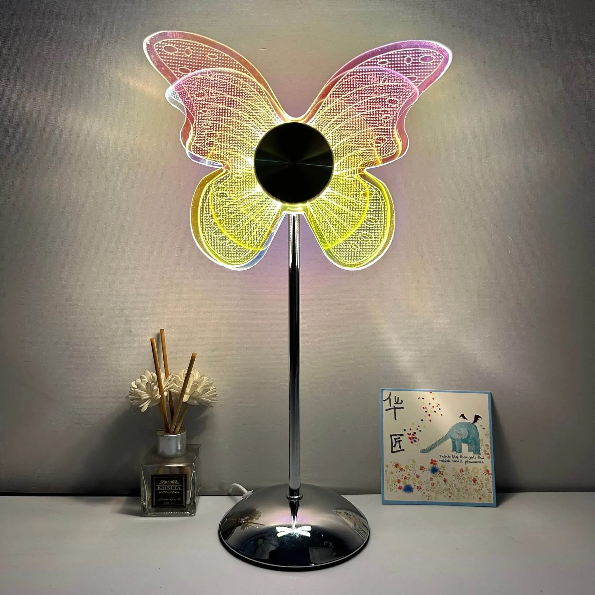 Modern Dazzling Flower Butterfly Metal Acrylic USB LED Table Lamp