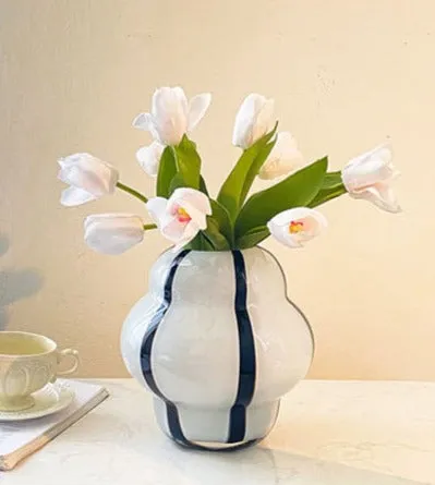 Modern Paul Glass Table Vase