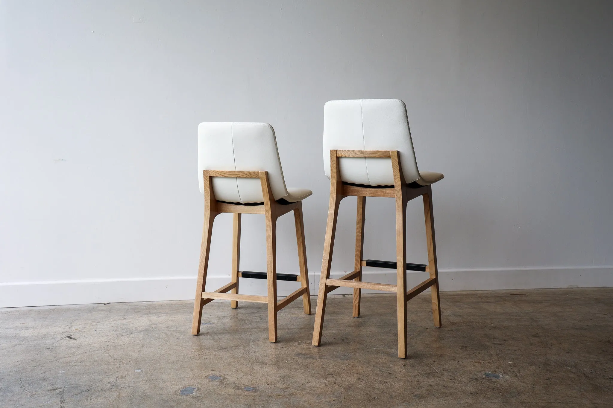 Noble Barstool