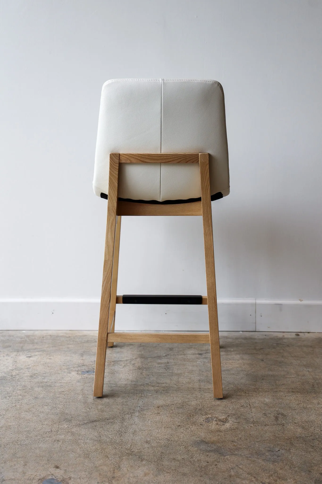 Noble Counter Stool