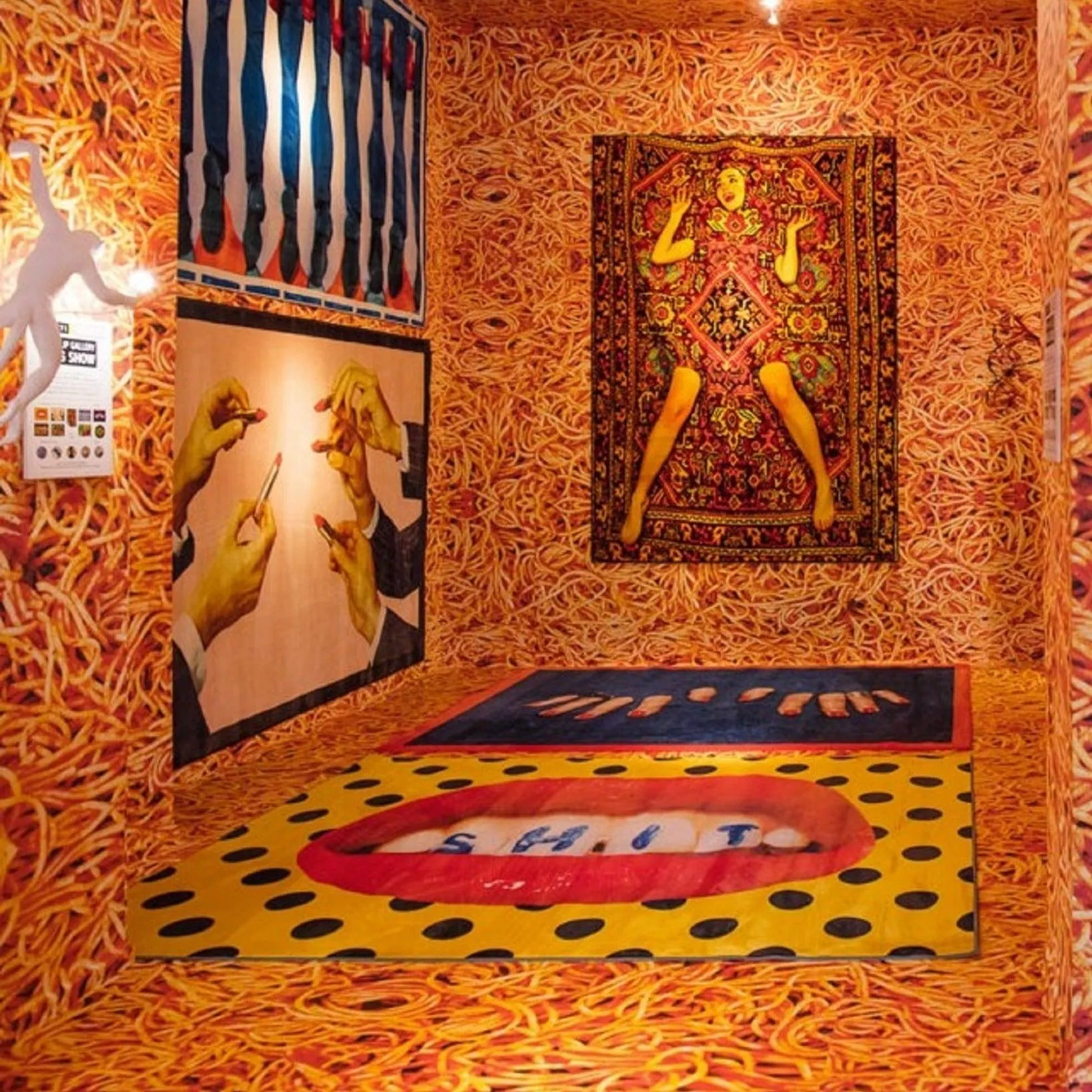 RECTANGULAR LADY ON CARPET