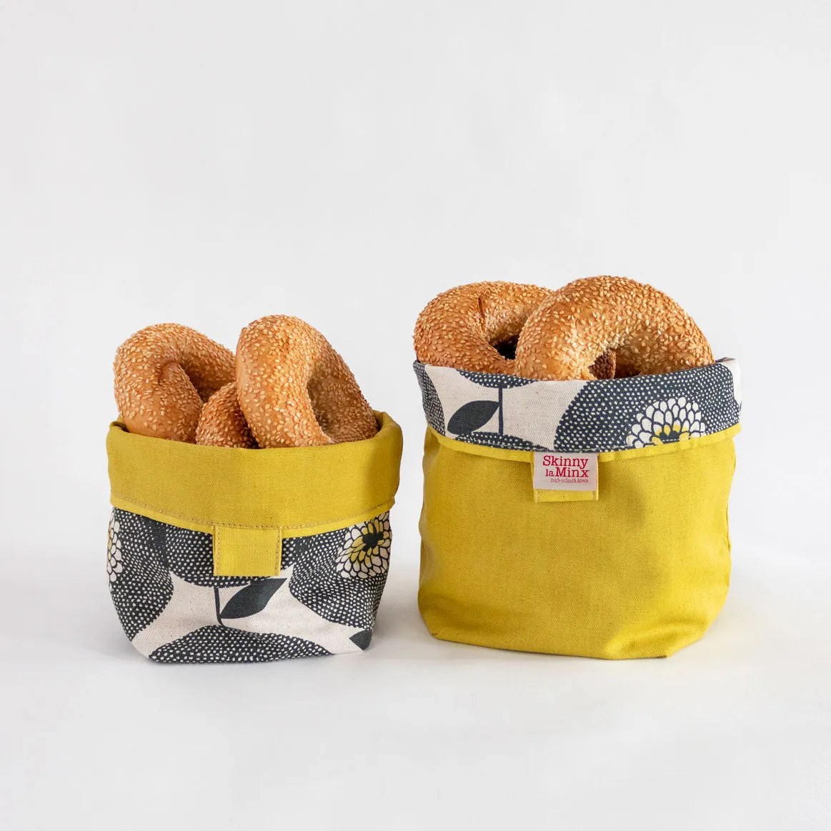 Reversible Soft Bucket - Flowerfields - Penny Black
