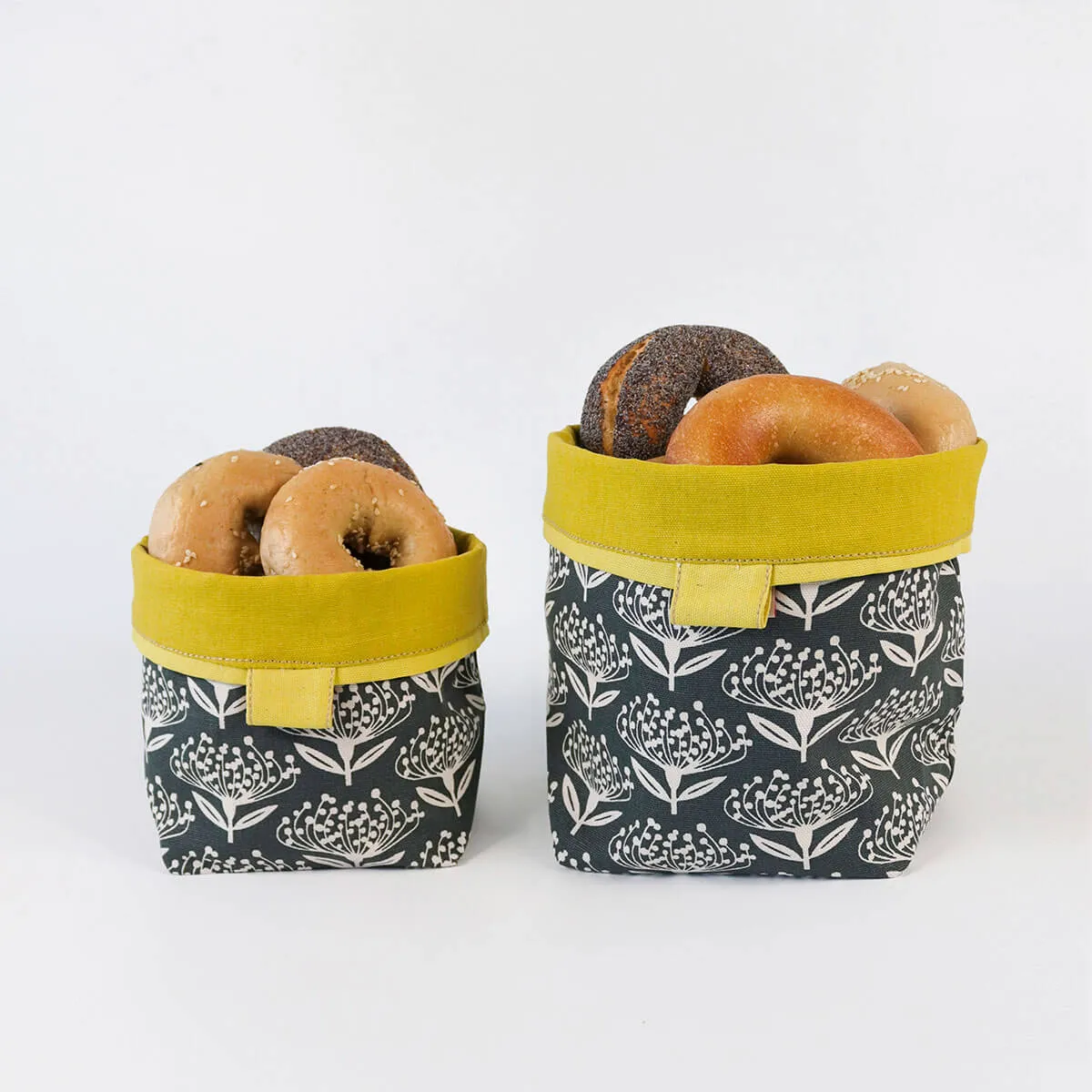 Reversible Soft Bucket - Pincushion Charcoal