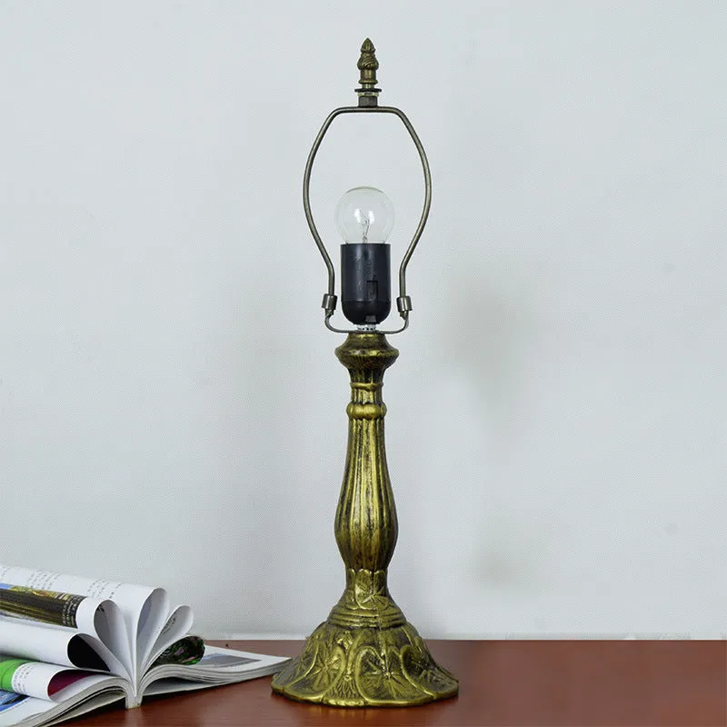 Traditional Tiffany Rose Aluminum Stained Glass 1-Light Table Lamp For Bedroom